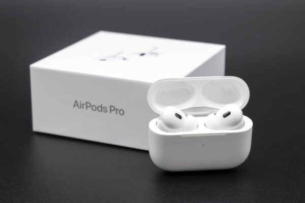 Apple Airpods Pro (2nd Generation) ANC Dubai Copy - Image 2